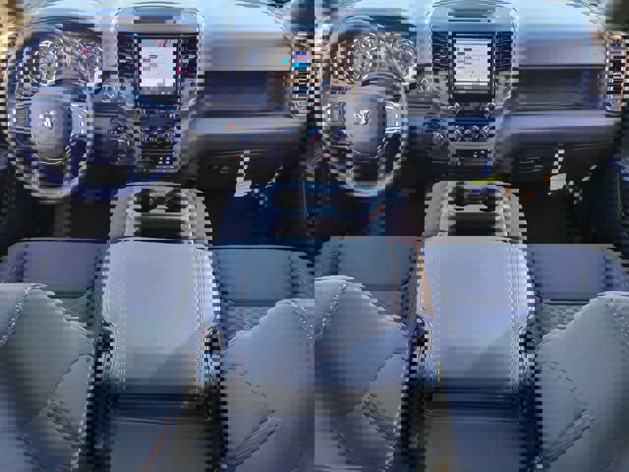 New 2026 RAM 1500 Express image 15