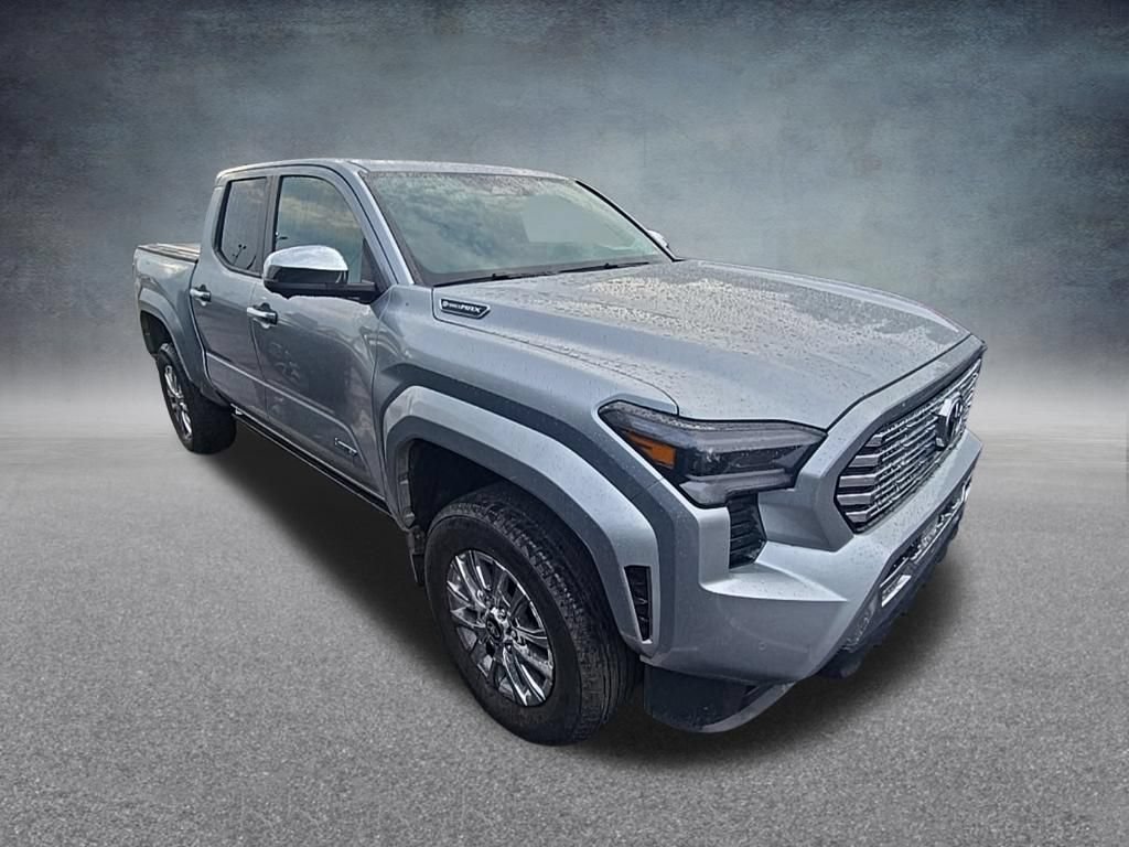Used 2025 Toyota Tacoma Limited AWD/4WD image 2