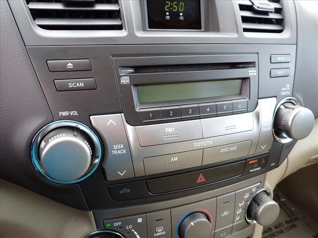 Used 2010 Toyota Highlander 4WD image 20