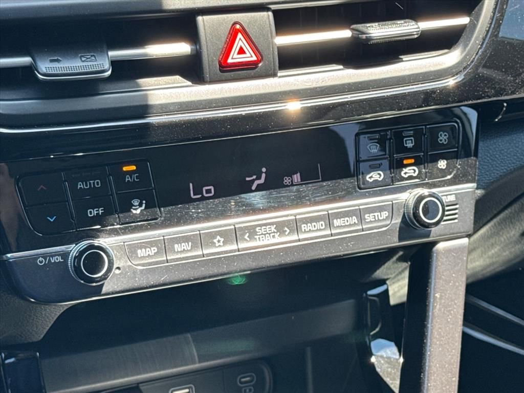 Certified 2024 Kia Seltos S FWD image 20