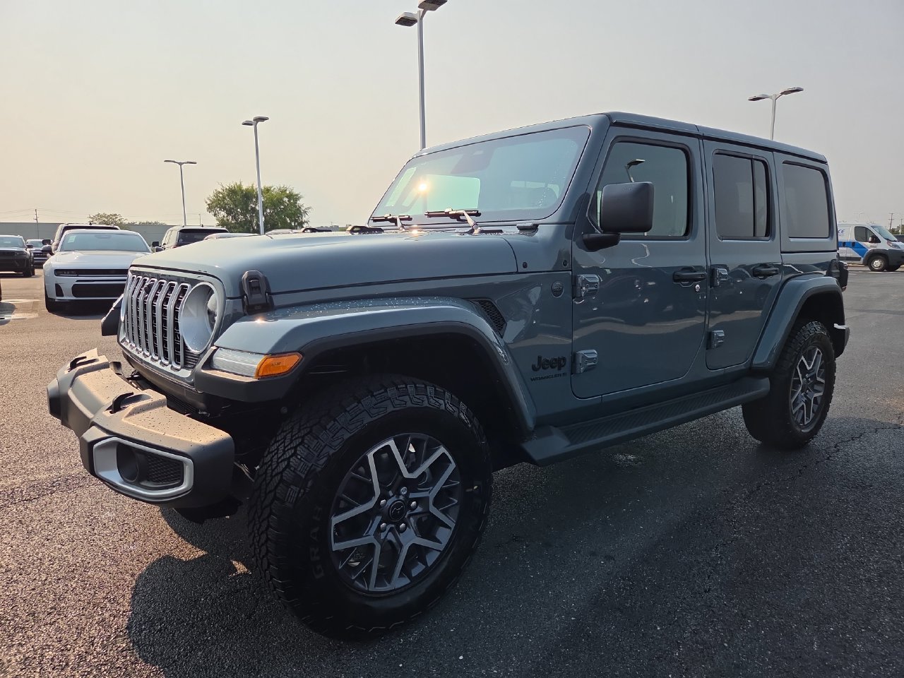 New 2026 Jeep Wrangler Unlimited Sahara AWD/4WD image 3