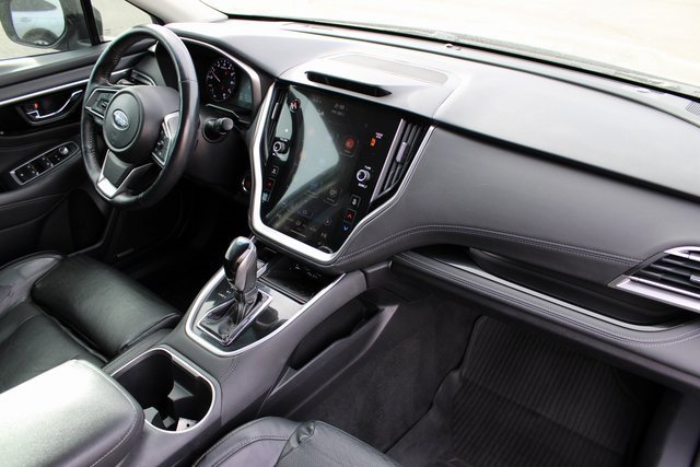Used 2020 Subaru Outback Limited image 18