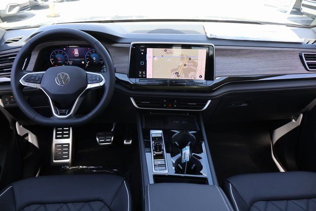 New 2026 Volkswagen Atlas SEL Premium R-Line image 14