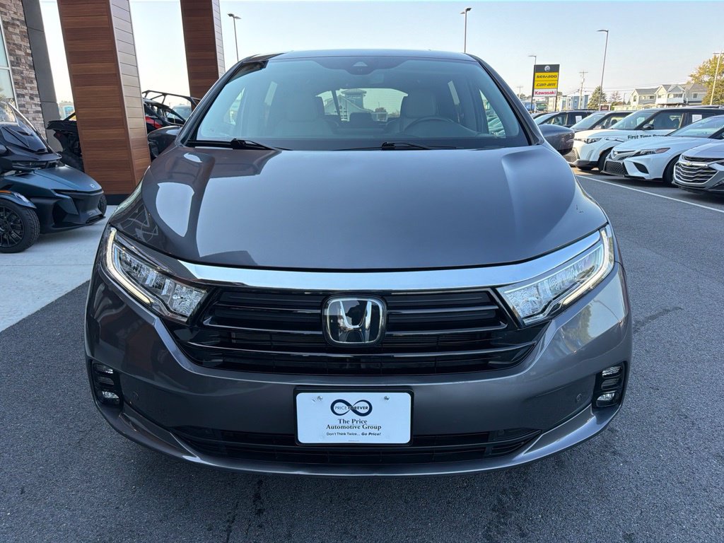Used 2024 Honda Odyssey Elite image 2