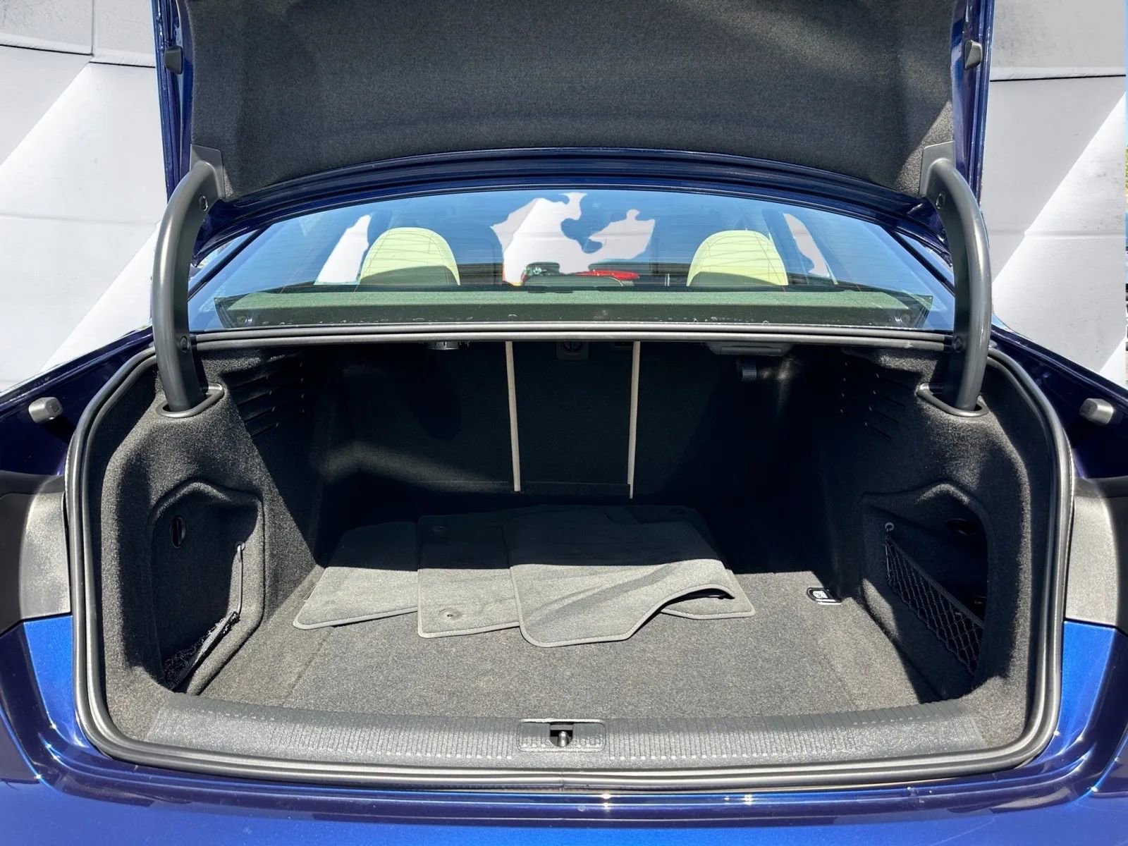 Used 2021 Audi A4 2.0T Premium w/ Convenience Package image 20