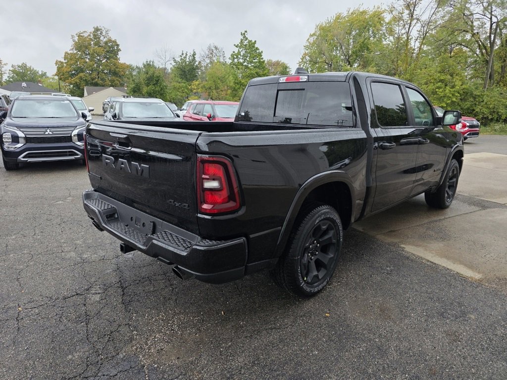 New 2026 RAM 1500 4x4 Crew Cab image 5