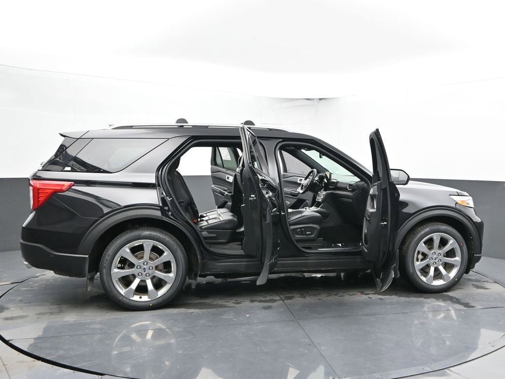 Used 2020 Ford Explorer Platinum w/ Premium Technology Package image 62