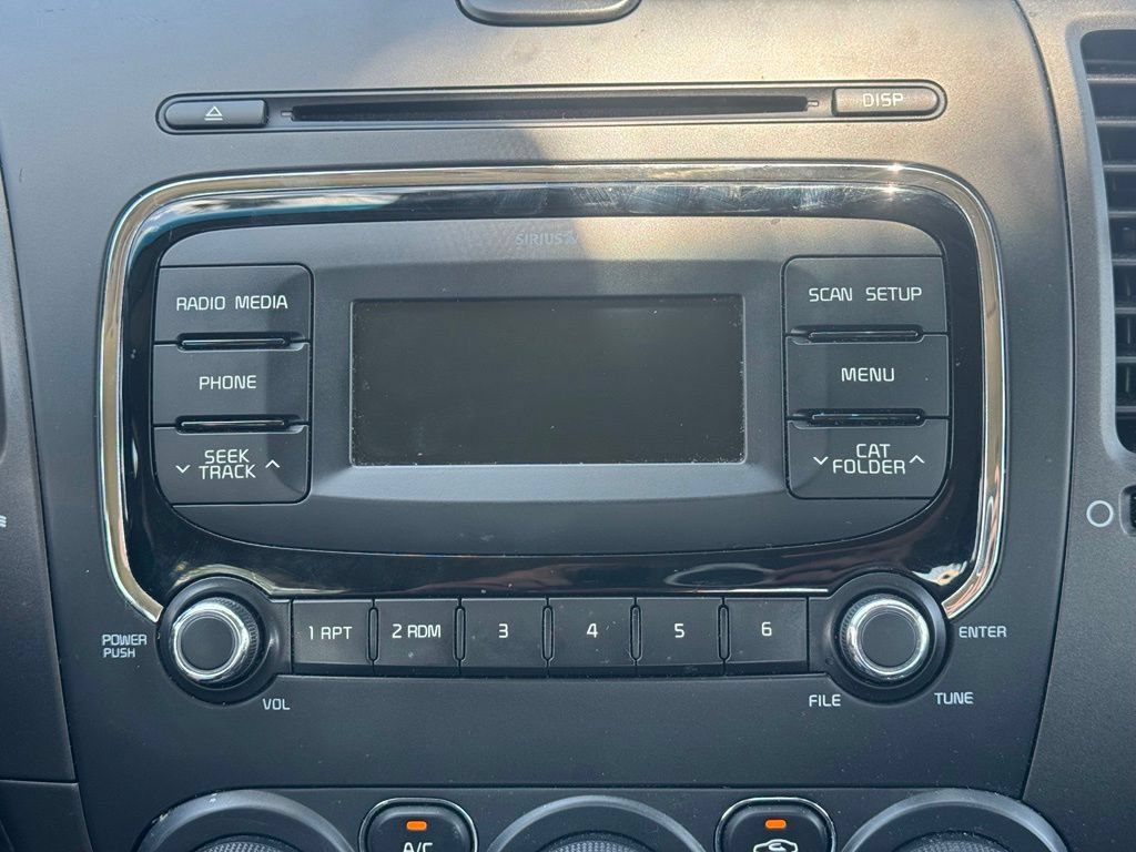 Used 2018 Kia Forte LX FWD image 27