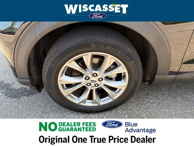 Certified 2022 Ford Explorer Limited w/ Equipment Group 301A image 30