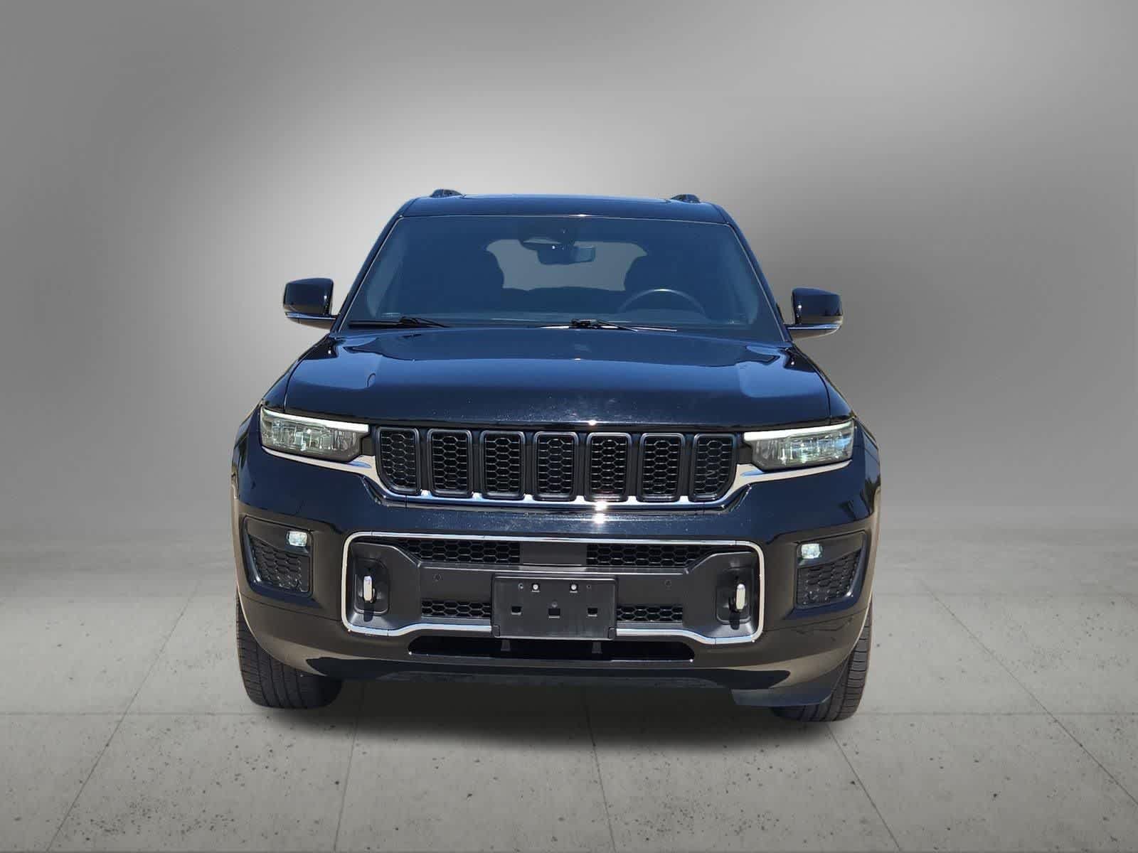 Used 2021 Jeep Grand Cherokee L Overland w/ Luxury Tech Group IV RWD image 9