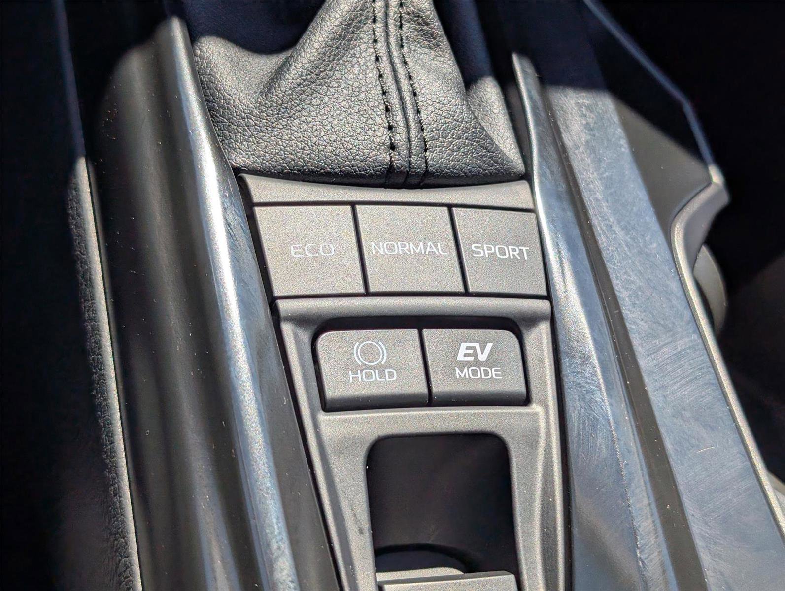 Used 2026 Toyota Camry LE image 24