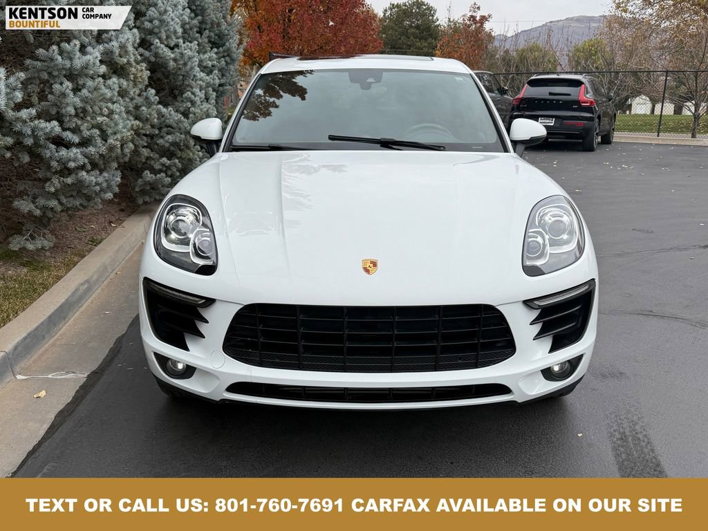 Used 2018 Porsche Macan Base image 2