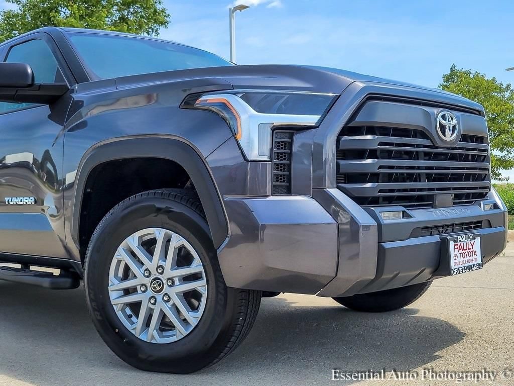 Used 2022 Toyota Tundra SR5 AWD/4WD image 2