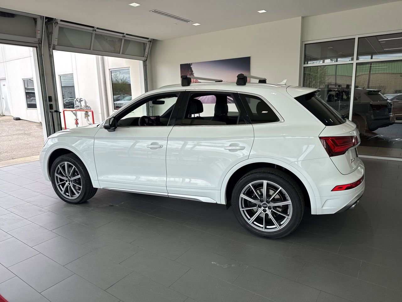 Used 2024 Audi SQ5 Premium image 5