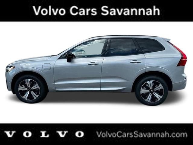 New 2024 Volvo XC60 T8 Plus w/ Protection Package Premier image 28