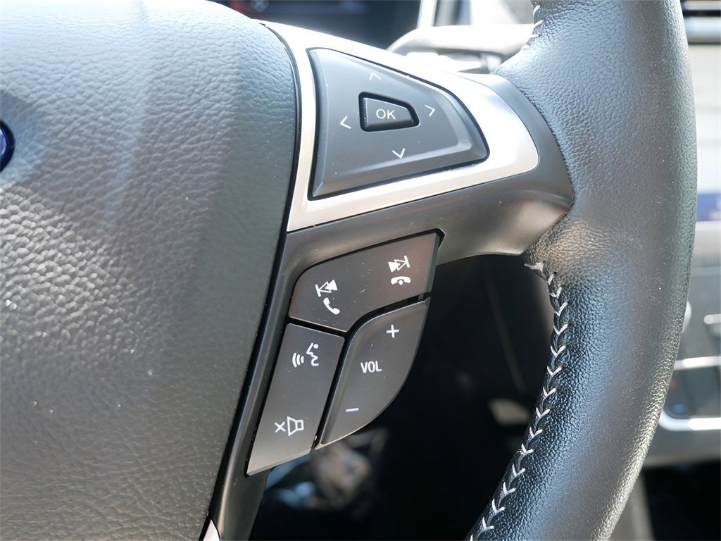 Used 2020 Ford Fusion SE w/ Equipment Group 151A image 23