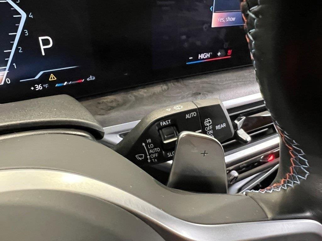 Used 2023 BMW X7 M60i w/ Executive Package image 41