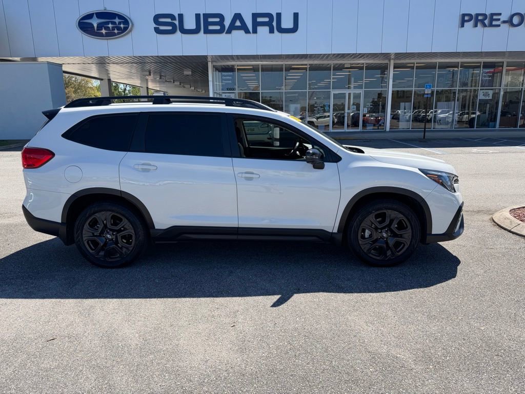 Used 2023 Subaru Ascent Onyx Edition Limited image 2