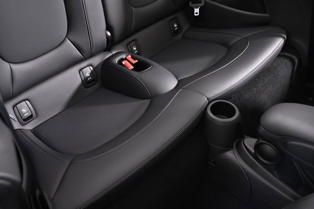 Used 2023 MINI Cooper S image 30