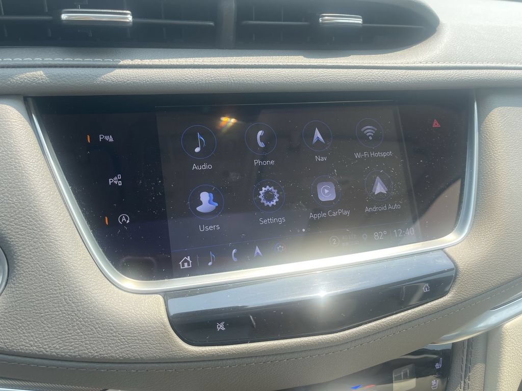 Used 2023 Cadillac XT5 Premium Luxury w/ Technology Package AWD/4WD image 17