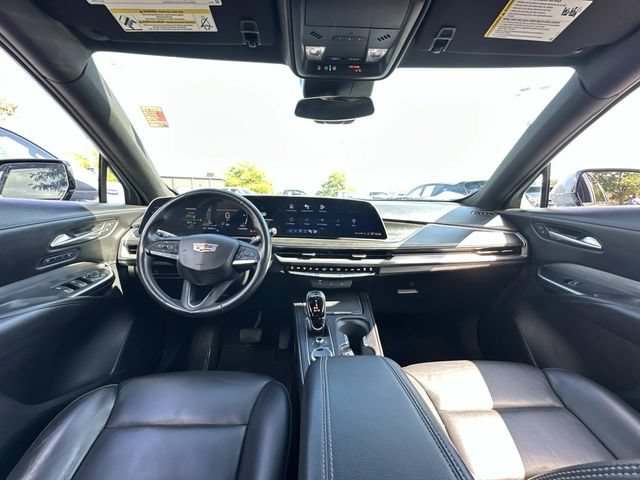 Used 2024 Cadillac XT4 Premium Luxury FWD image 11