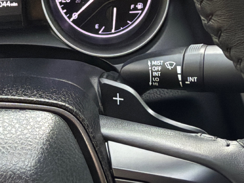 Used 2024 Toyota Camry SE FWD image 34