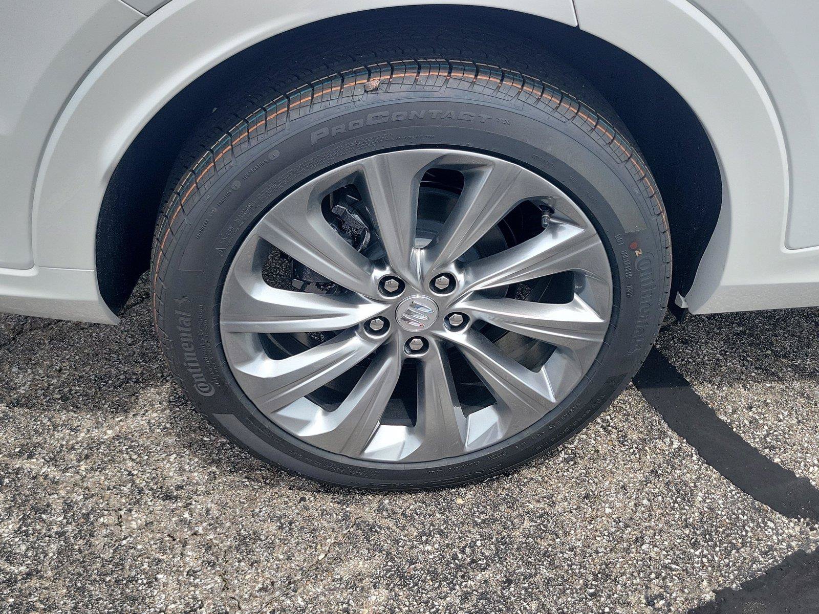 New 2026 Buick Envista Sport Touring FWD image 5