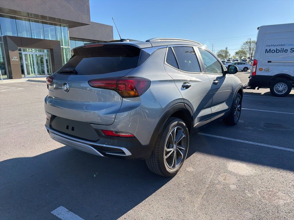 Used 2023 Buick Encore GX Select image 9