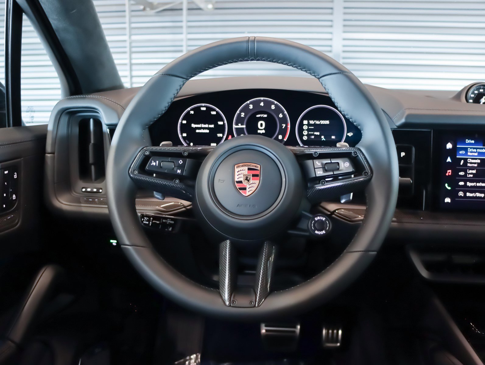 Used 2026 Porsche Cayenne GTS image 15