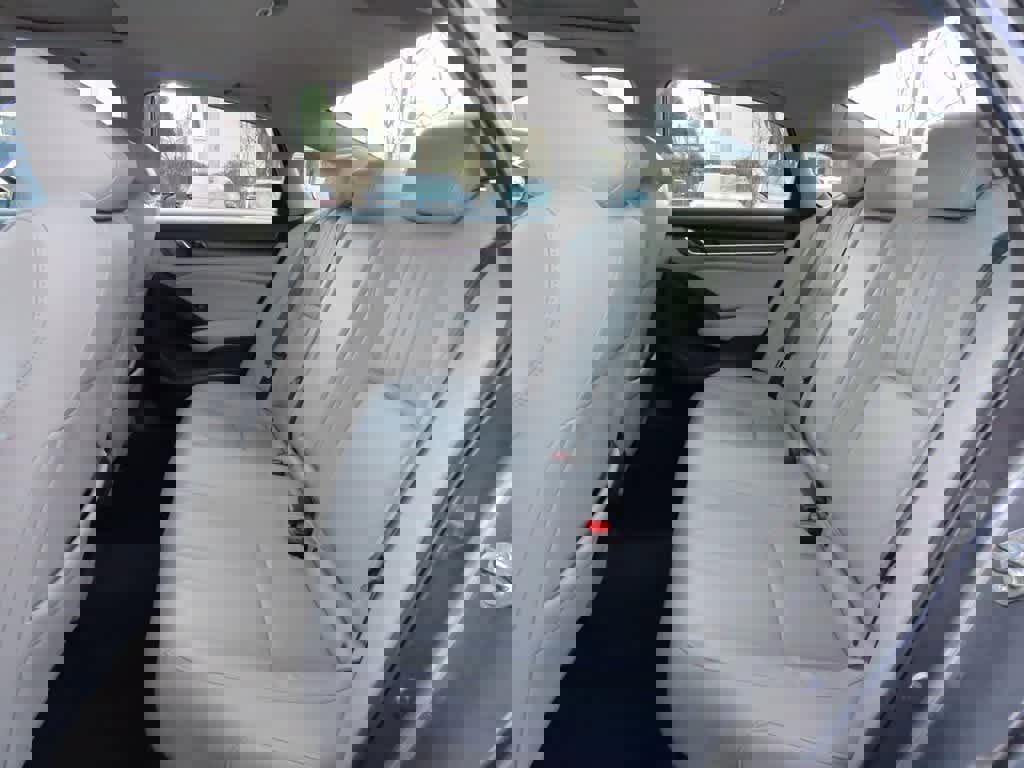 Used 2018 Honda Accord EX-L image 15