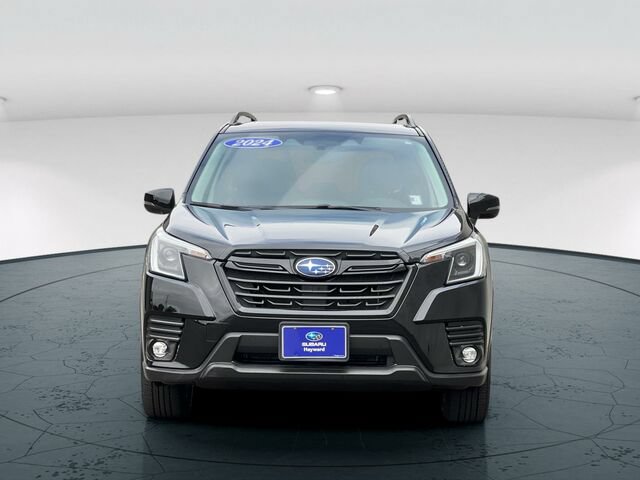 Certified 2024 Subaru Forester Limited AWD/4WD image 9