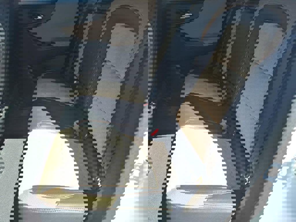 New 2026 Chevrolet Equinox ACTIV w/ Convenience Package III image 14