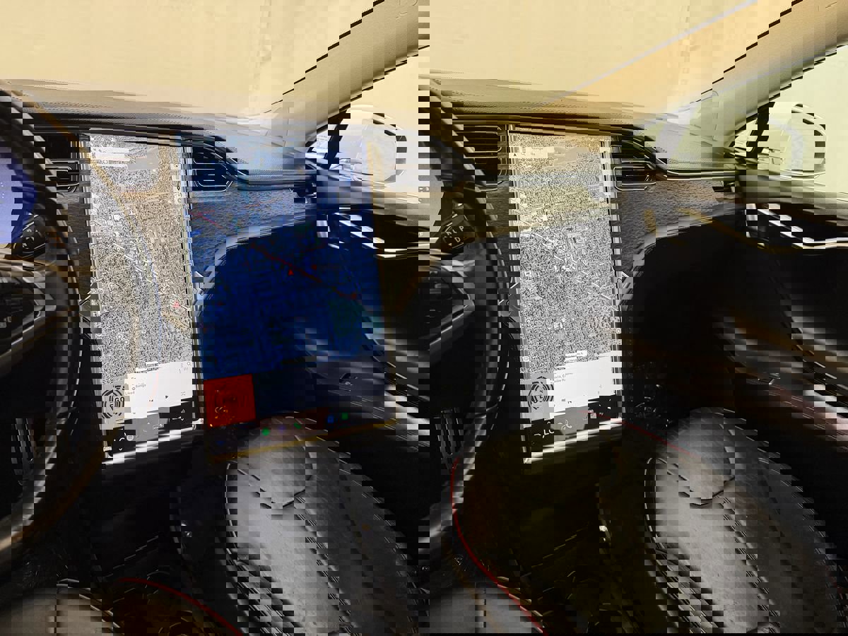 Used 2013 Tesla Model S Performance image 14