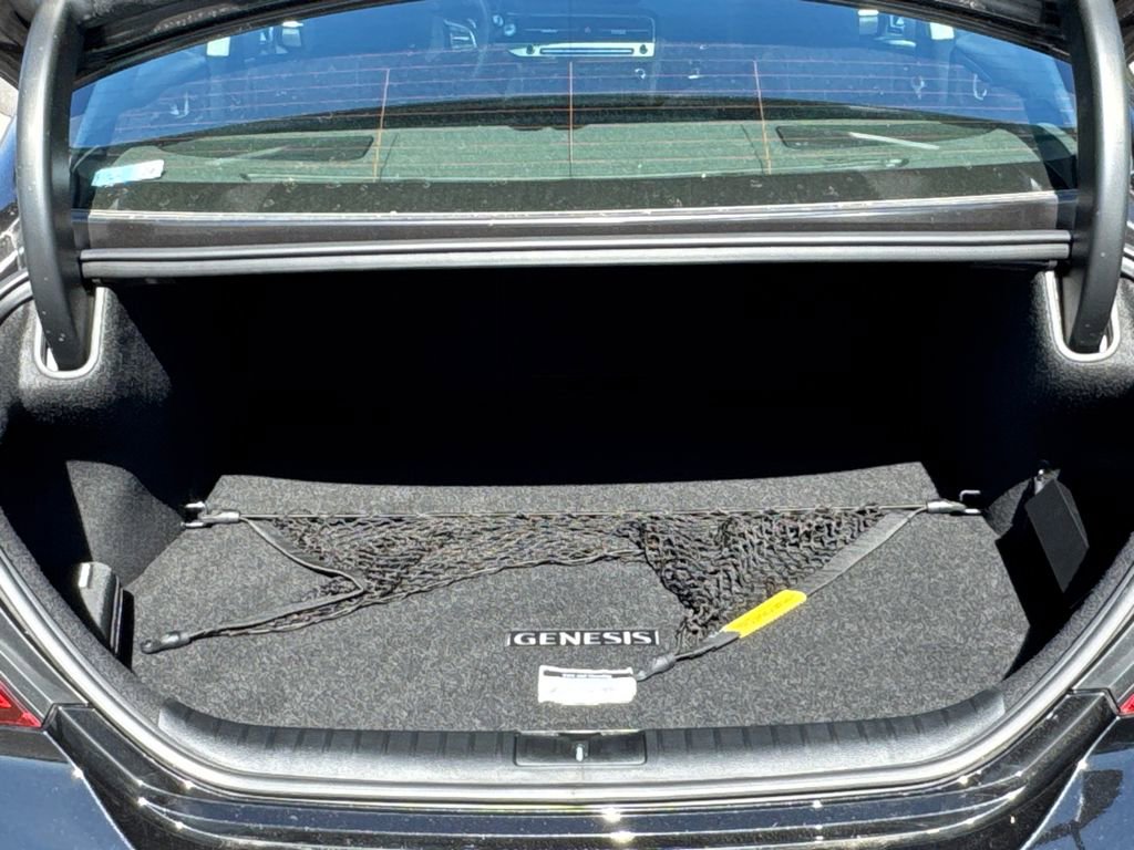 Used 2026 Genesis G70 2.5T Prestige image 18