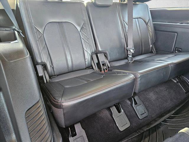 Used 2021 Ford Expedition Platinum image 22
