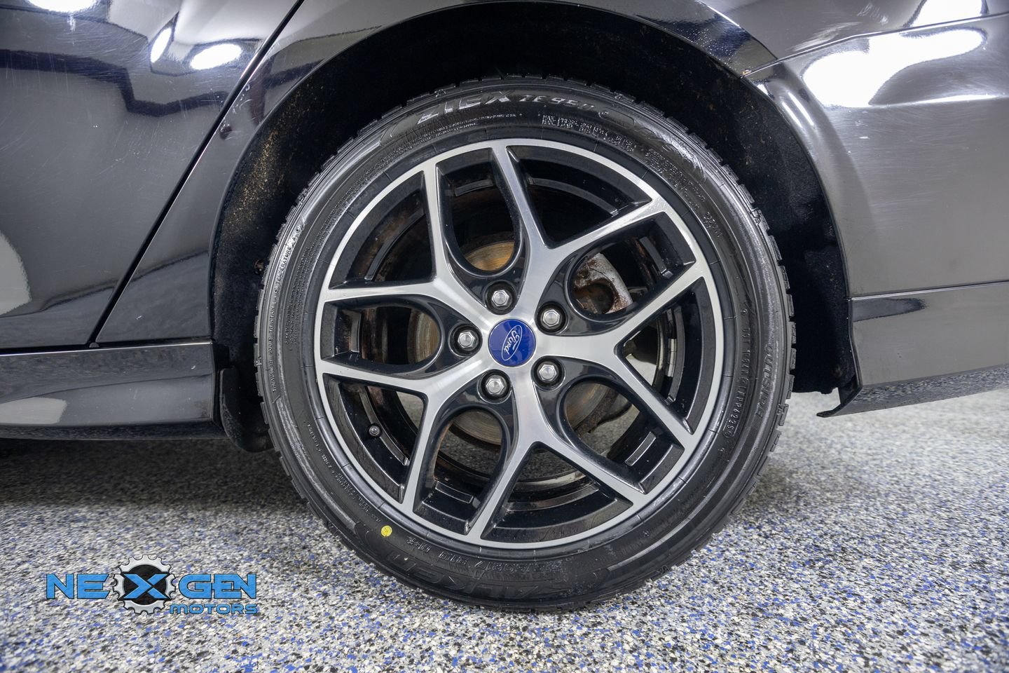 Used 2017 Ford Focus SE w/ SE Sport Package FWD image 43