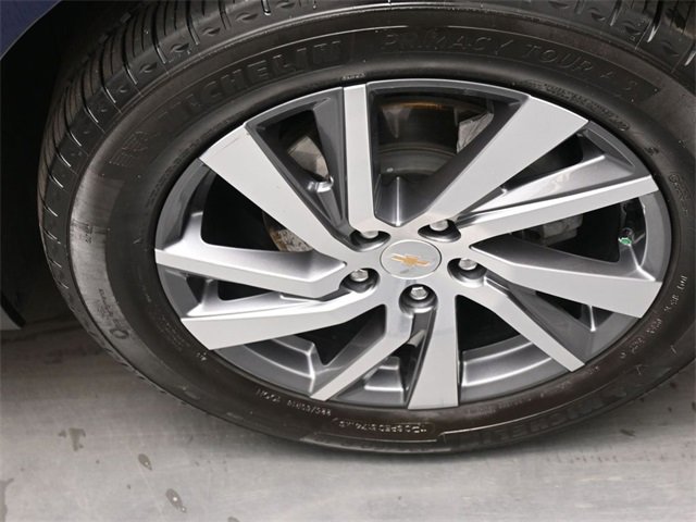 Used 2023 Chevrolet Equinox Premier image 29