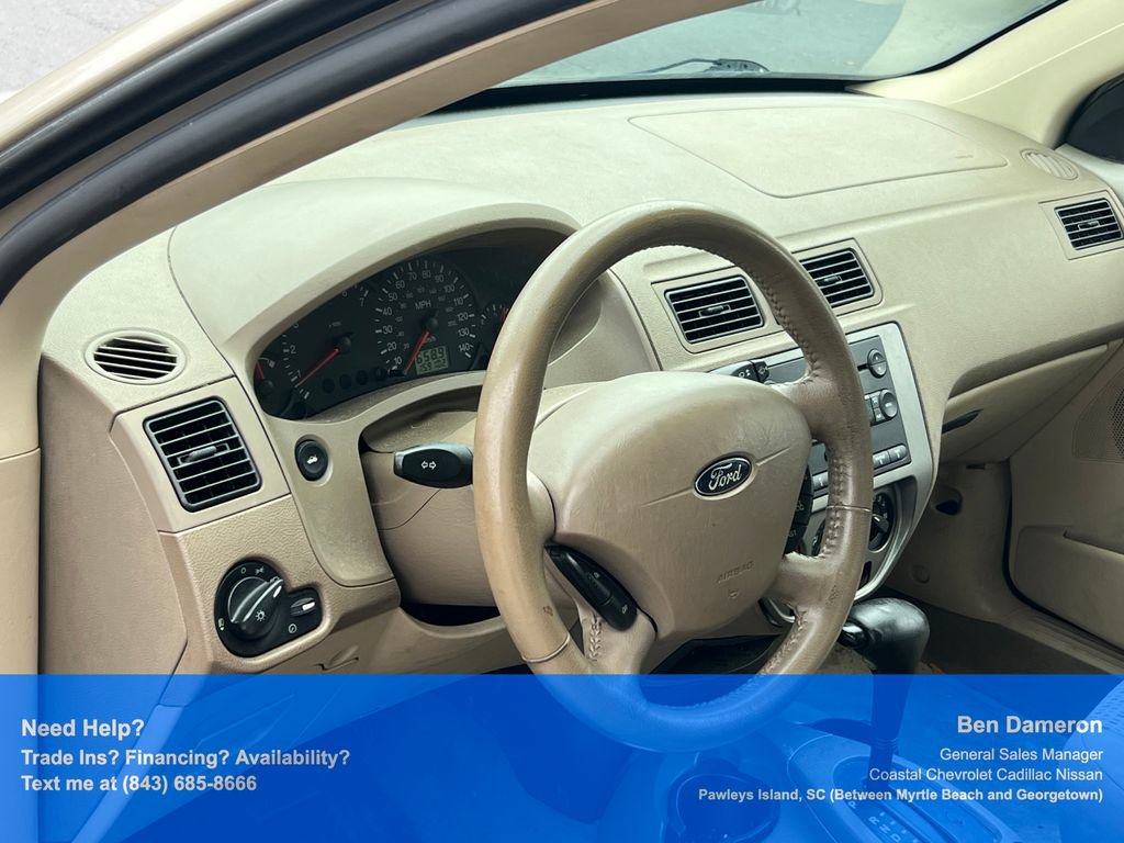 Used 2006 Ford Focus ZXW Wagon FWD image 9
