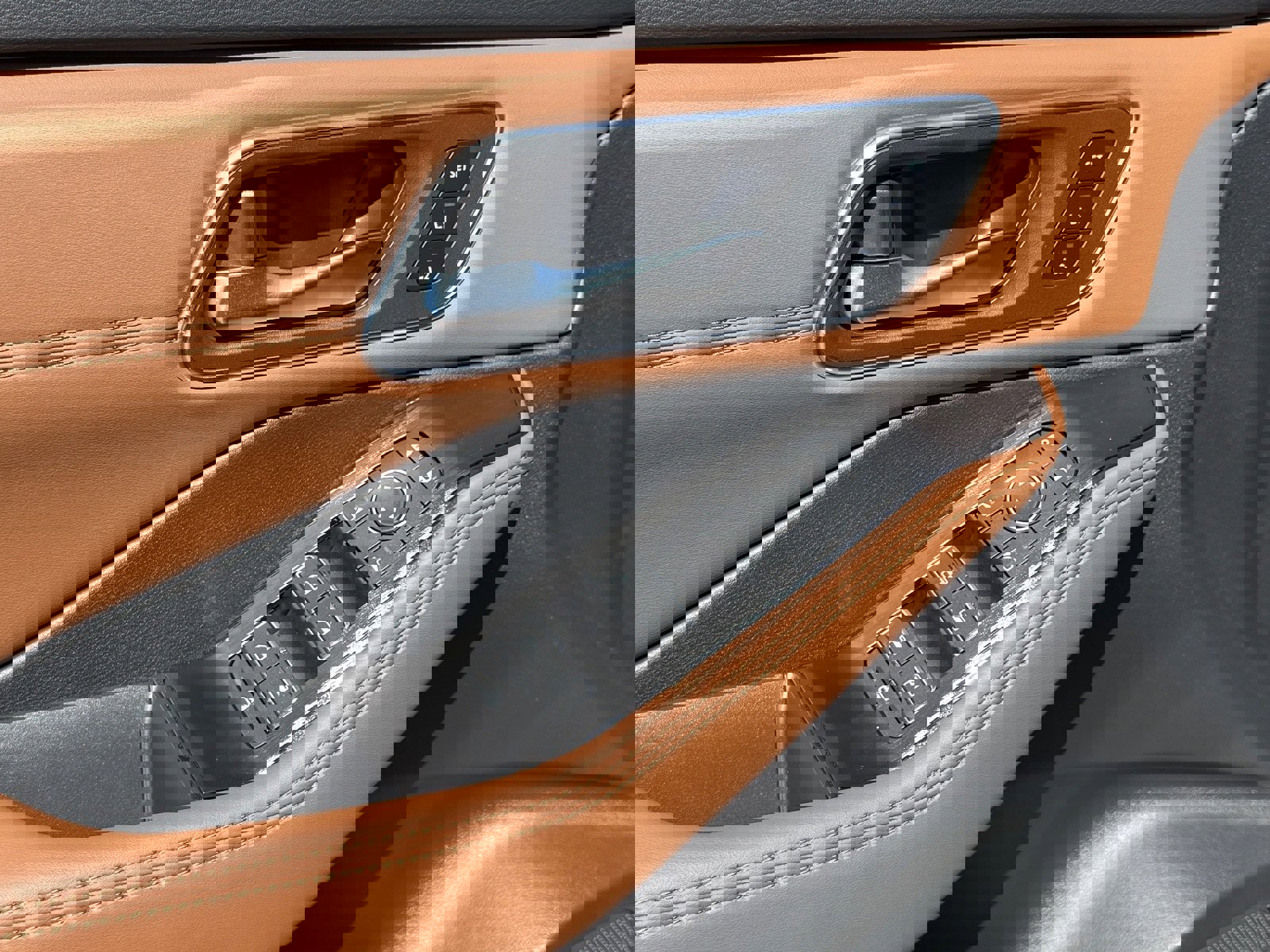 New 2026 Nissan Rogue Platinum w/ Tech Package image 21