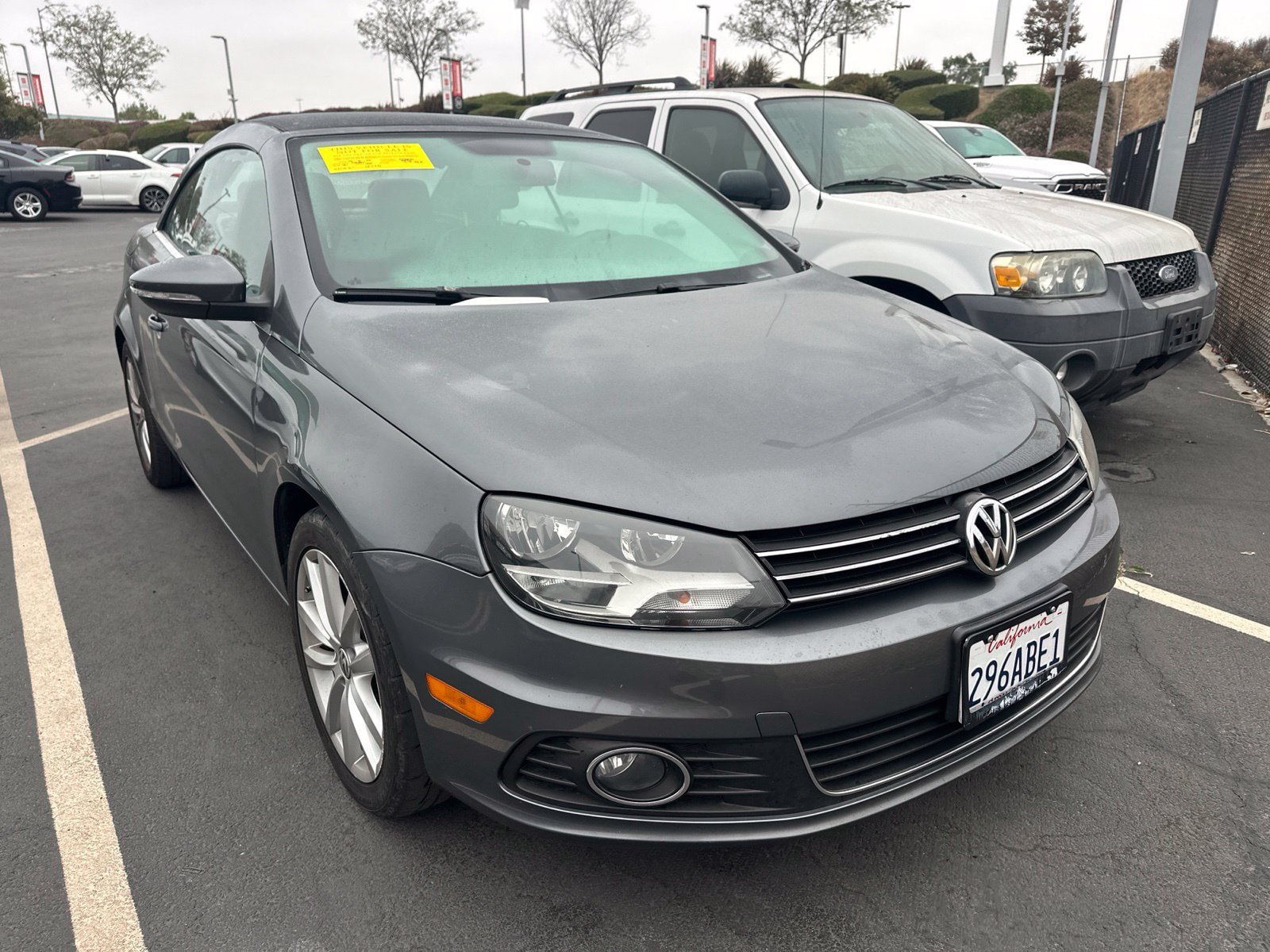 Used 2012 Volkswagen Eos Komfort FWD image 1