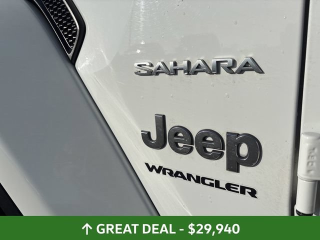 Used 2023 Jeep Wrangler Unlimited Sahara AWD/4WD image 15