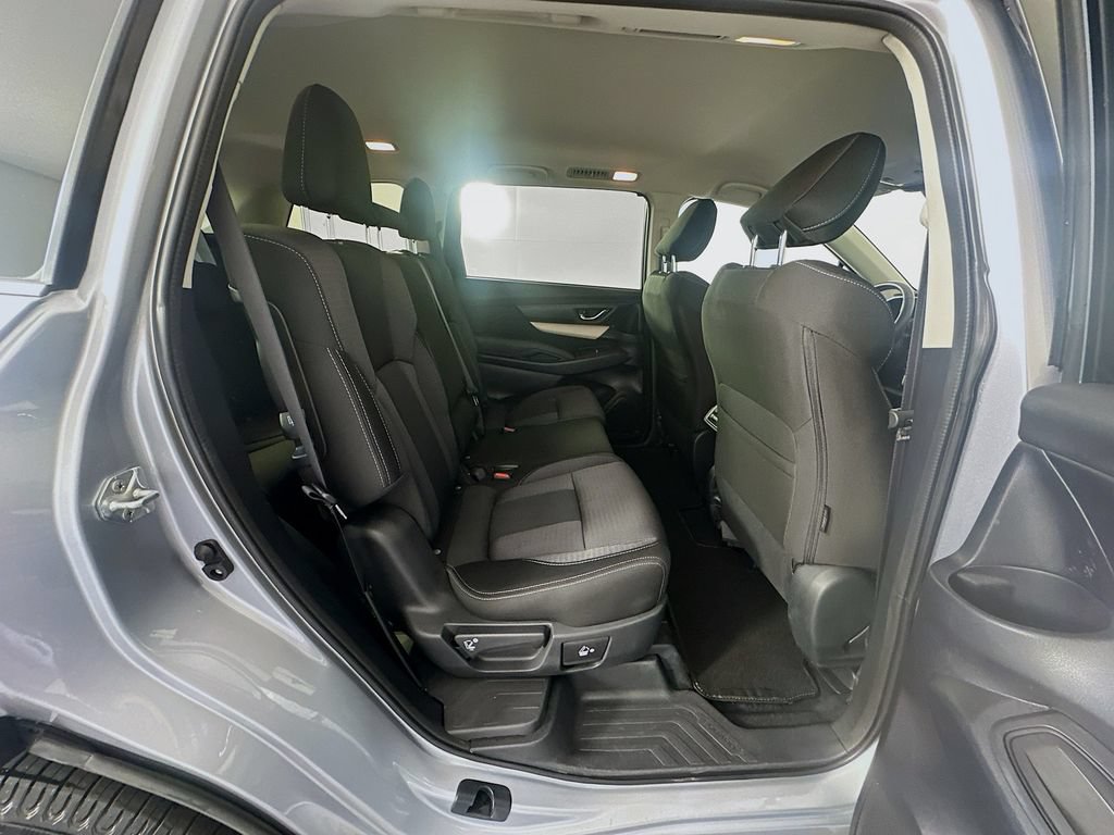 Used 2022 Subaru Ascent Premium AWD/4WD image 26
