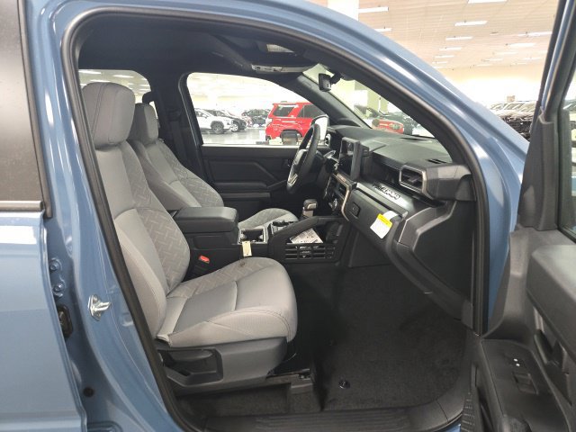 New 2026 Toyota Tacoma SR5 AWD/4WD image 8