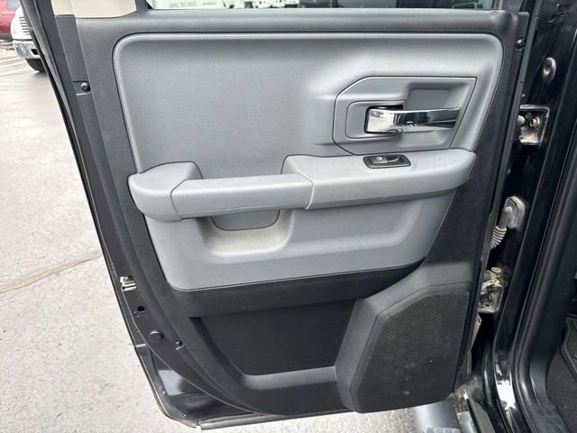 Used 2018 RAM 1500 SLT AWD/4WD image 22