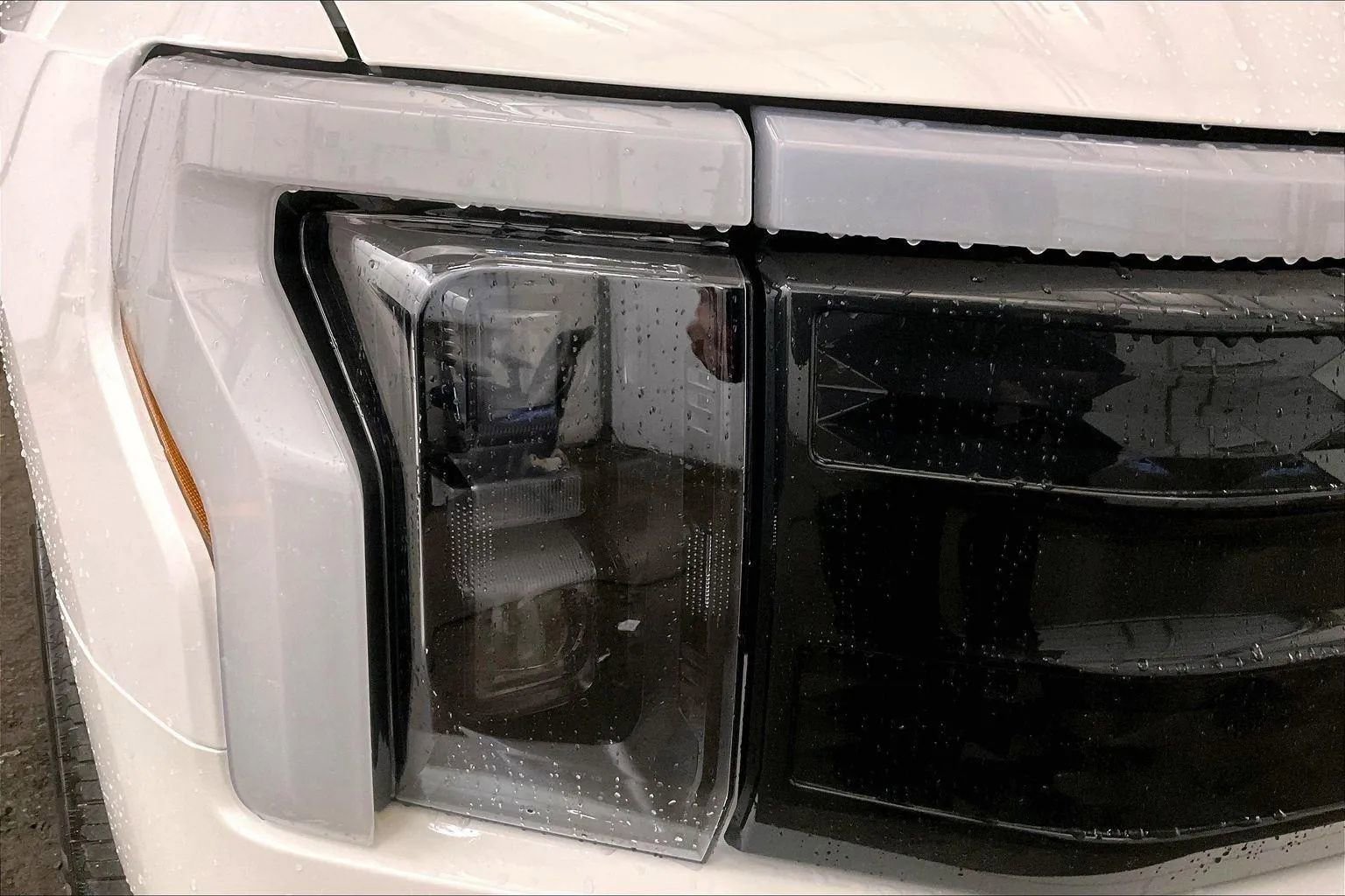 New 2025 Ford F150 Lightning Platinum image 27