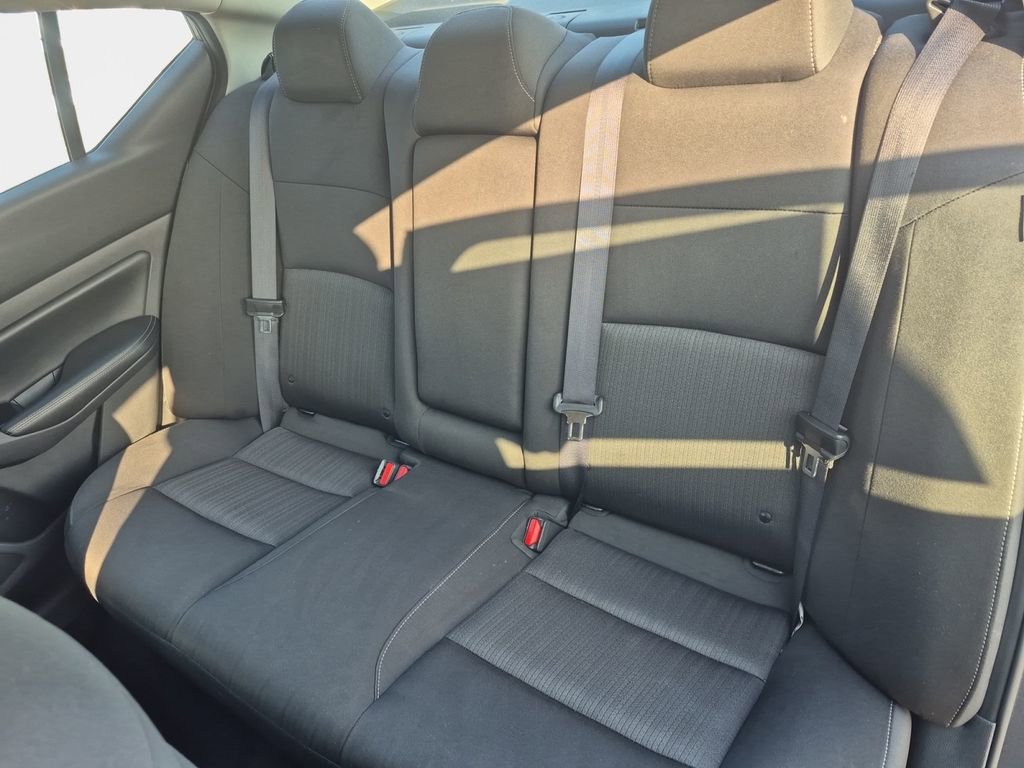 Used 2023 Nissan Altima 2.5 SV image 19