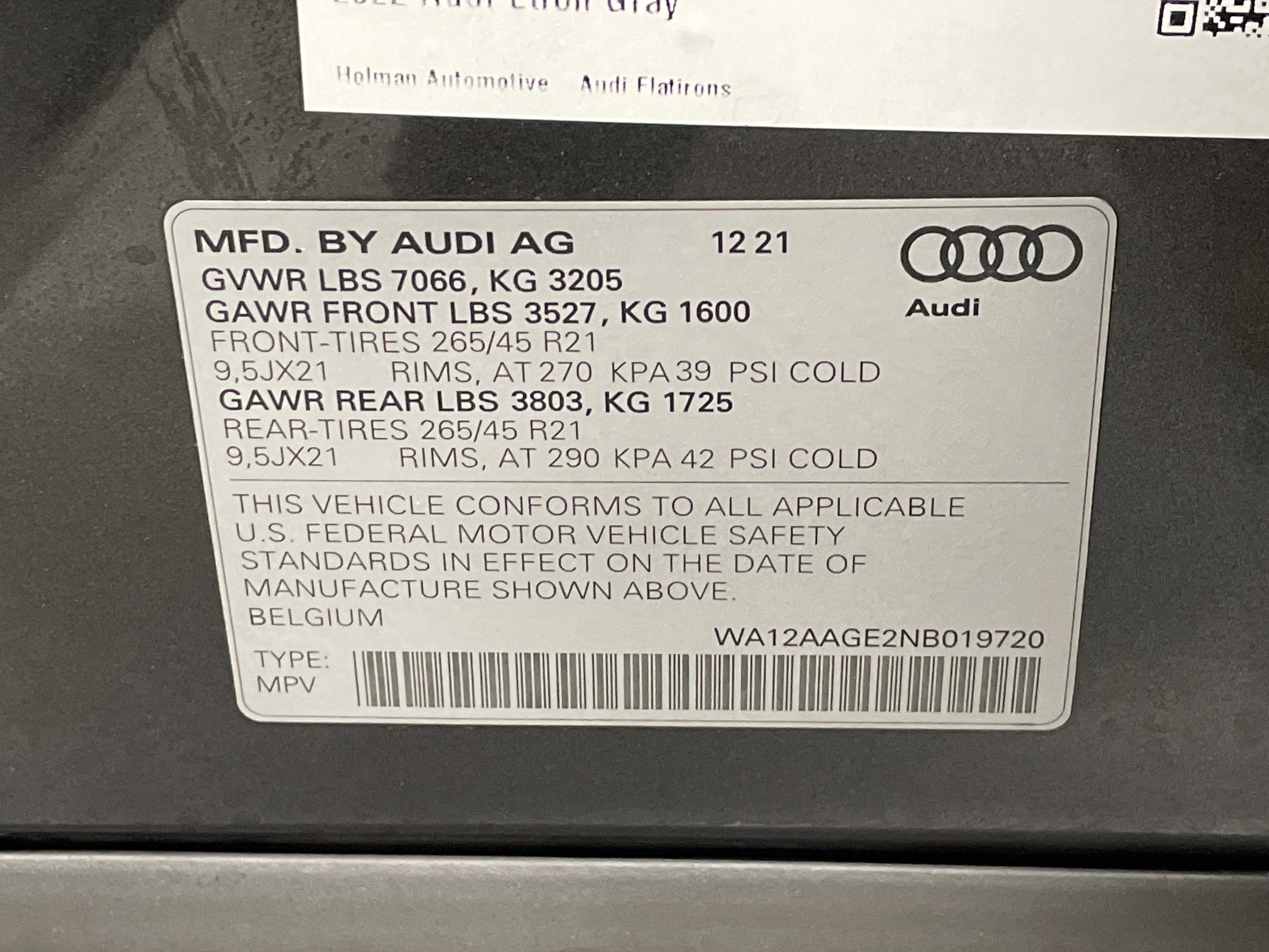 Used 2022 Audi e-tron Premium Plus w/ Premium Plus Package image 36