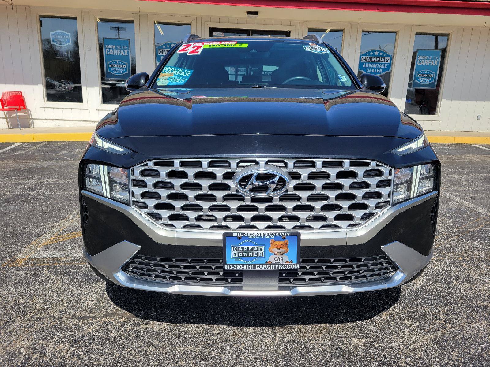 Used 2022 Hyundai Santa Fe SEL w/ Convenience + Premium Package FWD image 2