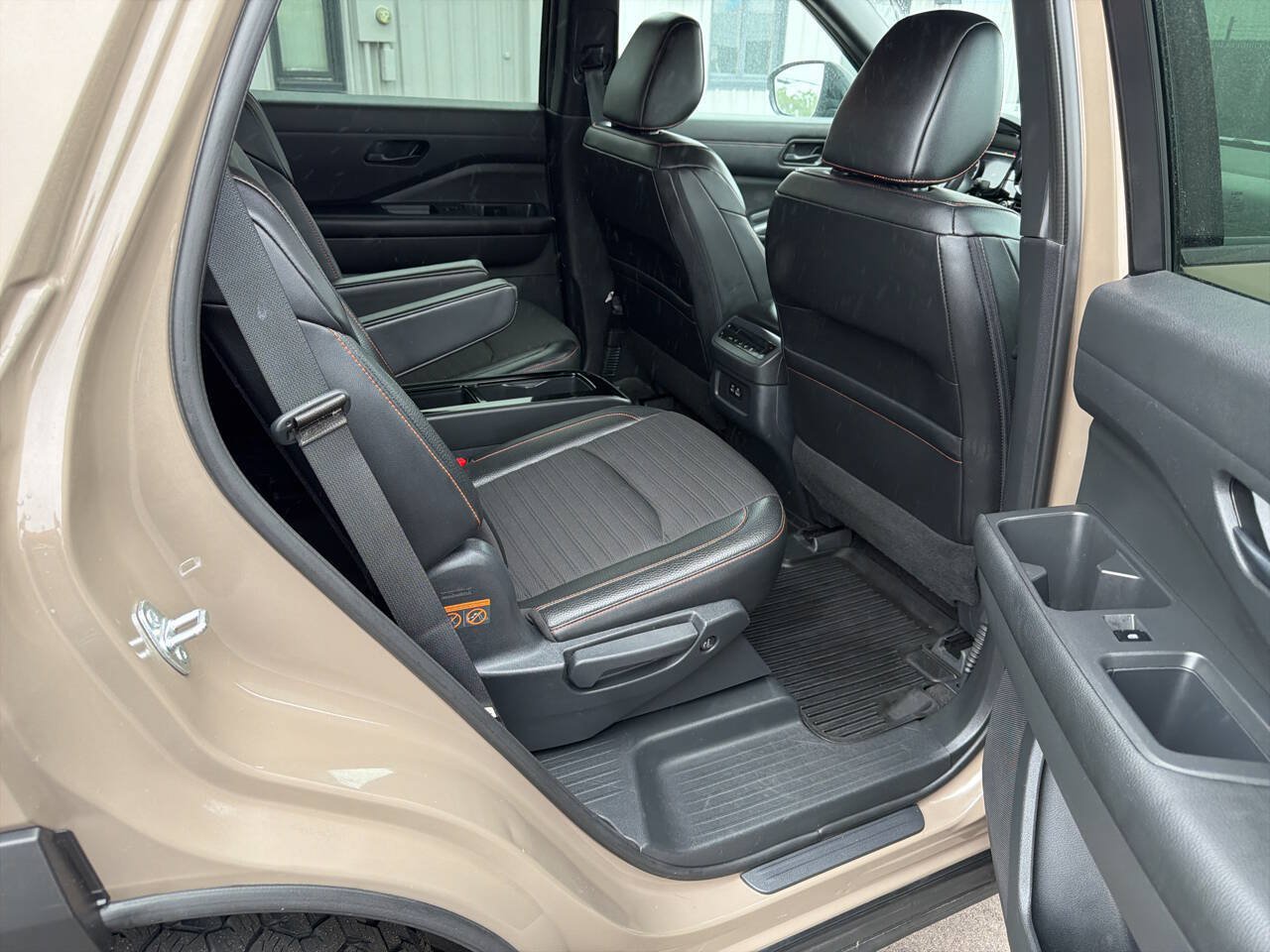 Used 2023 Nissan Pathfinder Rock Creek AWD/4WD image 18