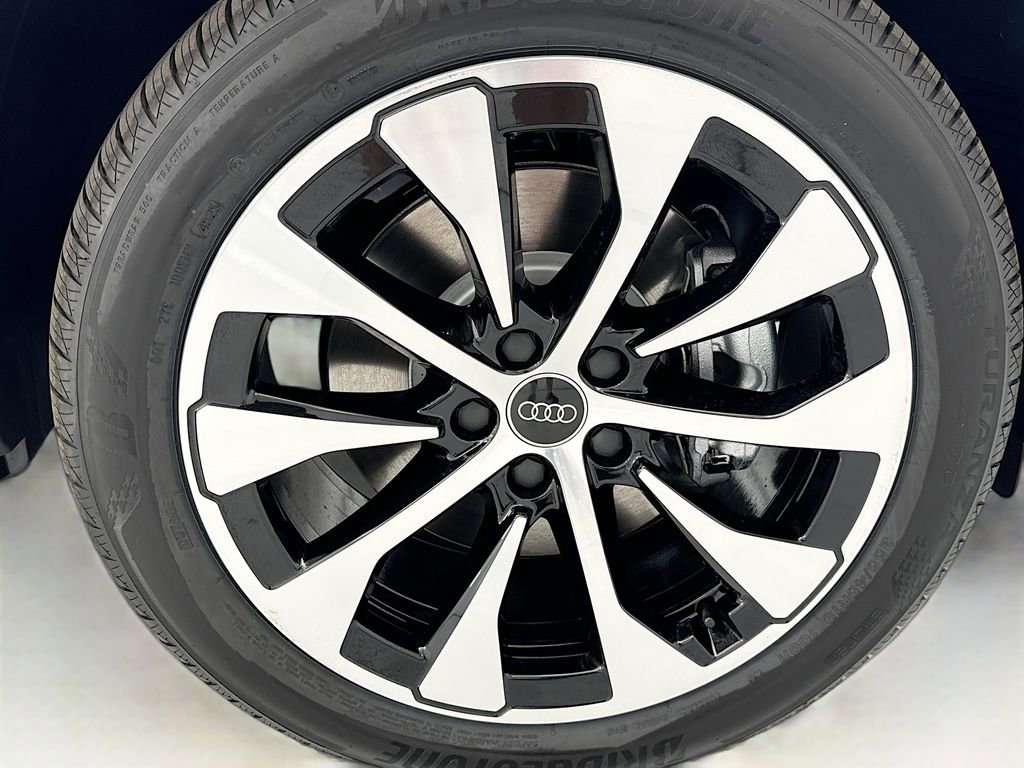 Used 2026 Audi Q3 quattro 2.0T AWD/4WD image 31